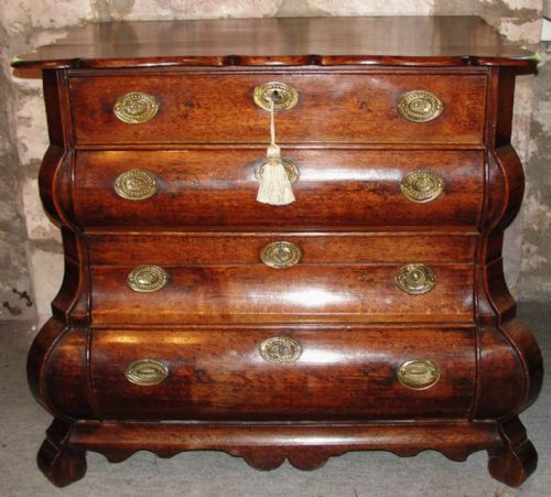 Dutch Oak Bombe Chest of Drawers. Circa 1770
