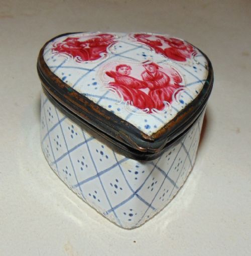 Georgian Bilston Enamel Patch Box. Circa 1780
