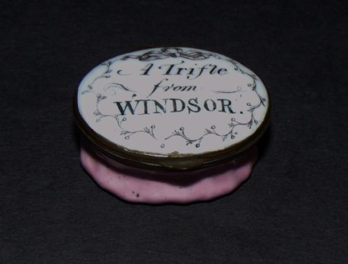 Georgian Battersea Enamel Patch Box. Windsor. Circa 1775