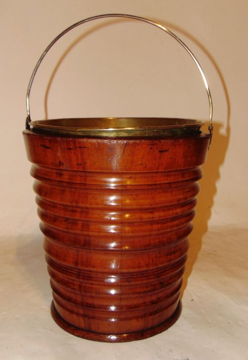 18th. Century Dutch Mahogany Bucket. Circa 1790