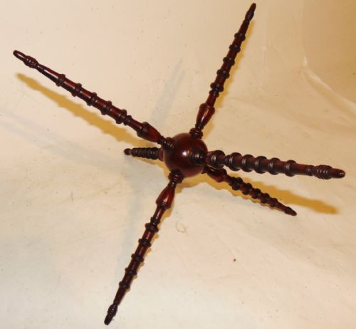 Georgian Mahogany Cat or Bowl Stand. Circa 1770