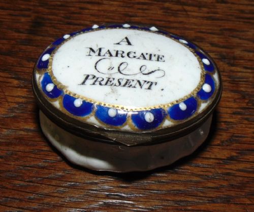 Georgian Battersea Enamel Patch Box. Circa 1775