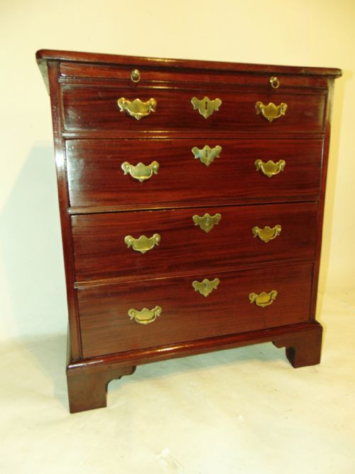 Small Georgian Red Walnut Chest with Slide. Circa 1750