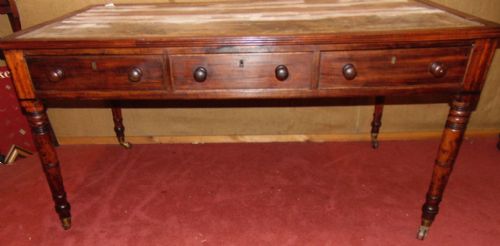 Georgian Mahogany 6 Drawer Library Table. Circa 1825