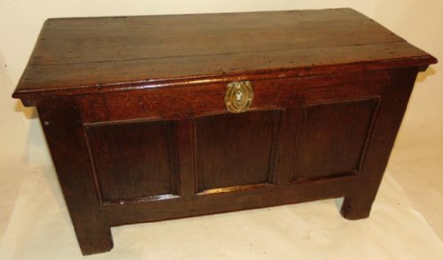 17th Century Oak Small Paneled Coffer. Circa 1690