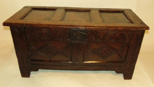 Small Early Oak Carved Coffer. Circa 1680