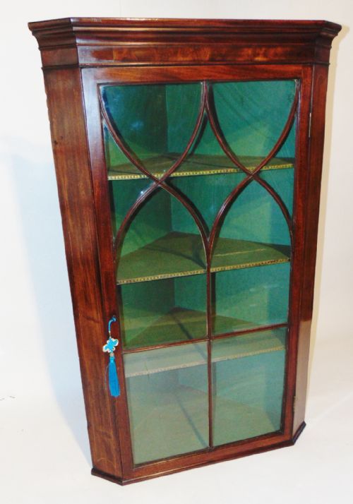 Georgian Mahogany Hanging Corner Cabinet, Circa 1780