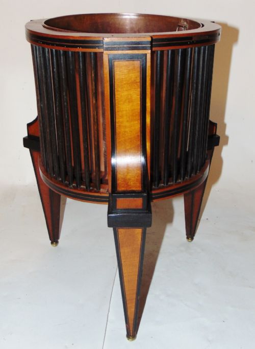 Dutch Satinwood & Ebony Jardiniere. Circa 1800