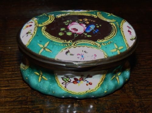Georgian Bilston Enamel Patch Box Circa 1780-