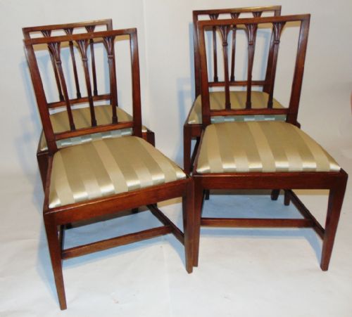 Set 4 Georgian Mahogany Dining Chairs Circa 1800