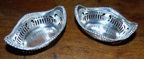 Pair Edwardian Silver Small Dishes 1909