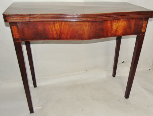 Georgian Mahogany Serpentine Tea Table Circa 1790