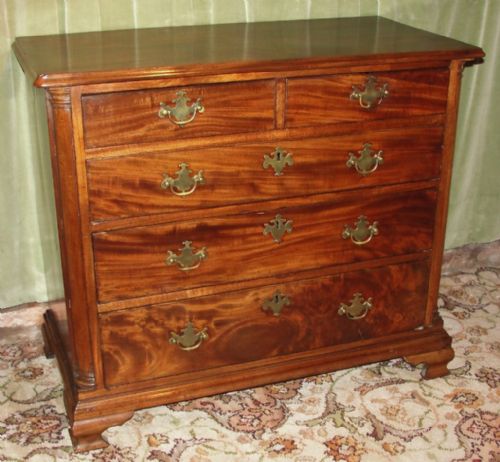 Small George III Cuban Mahogany Chest of Drawers Circa 1760