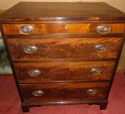 Georgian Mahogany Chest of Drawers Circa 1800