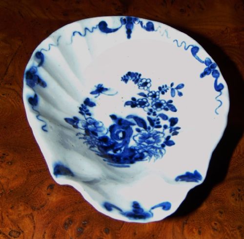 1st Period Worcester Shell Shaped Dish Circa 1760