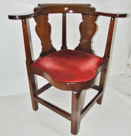 George III Red Walnut Corner Chair Circa 1760