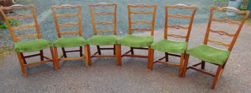Set 6 Georgian Elm Ladder Back Chairs Circa 1770
