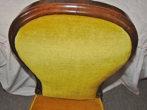 VICTORIAN WALNUT CHILD'S CHAIR CIRCA 1880 - ADDITIONAL PHOTO 3
