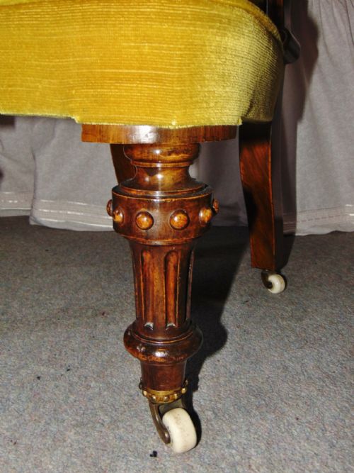 VICTORIAN WALNUT CHILD'S CHAIR CIRCA 1880 - ADDITIONAL PHOTO 1