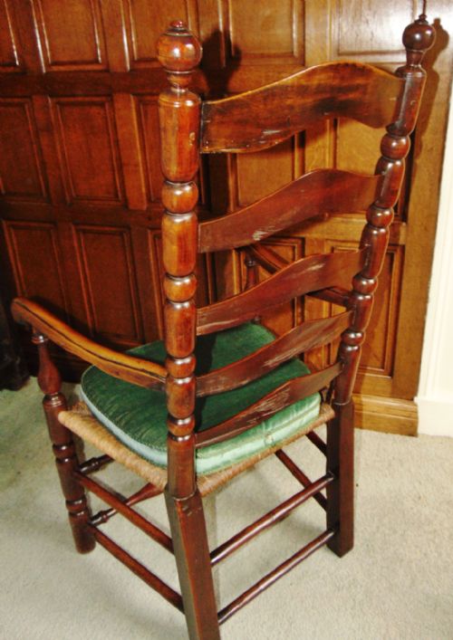 NEW ENGLAND USA CHERRYWOOD ARM CHAIR CIRCA 1770 - ADDITIONAL PHOTO 4