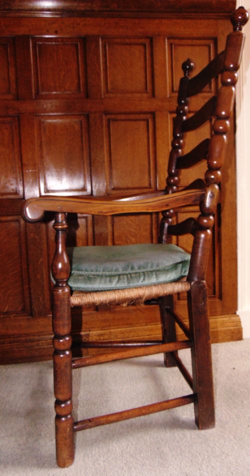 NEW ENGLAND USA CHERRYWOOD ARM CHAIR CIRCA 1770 - ADDITIONAL PHOTO 5