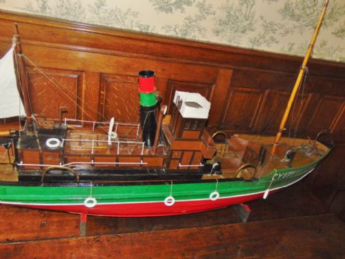 MODEL STEAM FISHING BOAT CIRCA 1920 - ADDITIONAL PHOTO 1