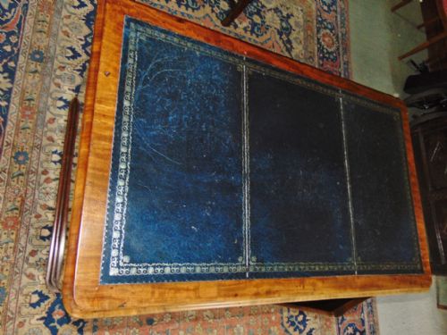 LATE REGENCY MAHOGANY PARTNER'S DESK CIRCA 1830 - ADDITIONAL PHOTO 3