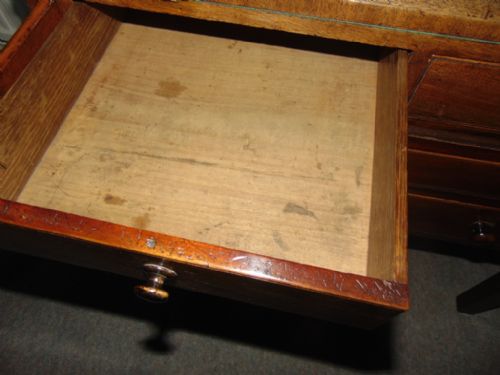 GEORGIAN MAHOGANY BUREAU ON STAND CIRCA 1810 - ADDITIONAL PHOTO 1