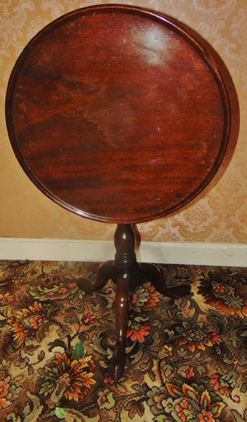 GEORGIAN MAHOGANY DISH TOP TRIPOD TABLE CIRCA 1765 - ADDITIONAL PHOTO 2