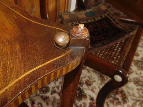 FINE EDWARDIAN MAHOGANY ETAGERE CIRCA 1900 - ADDITIONAL PHOTO 7