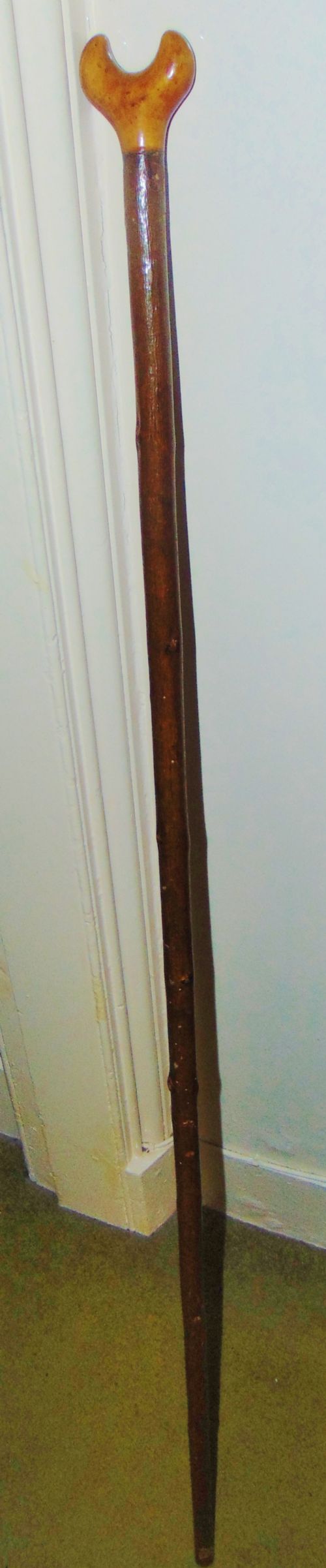 VICTORIAN THUMB STICK CIRCA 1890