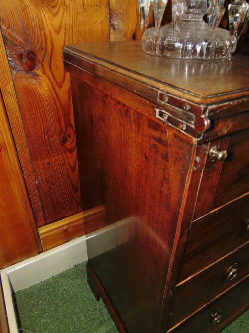 GEORGE II SOLID WALNUT BACHELOR CHEST CIRCA 1740 - ADDITIONAL PHOTO 1