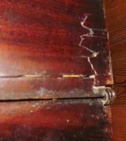 GEORGE II SOLID WALNUT BACHELOR CHEST CIRCA 1740 - ADDITIONAL PHOTO 7