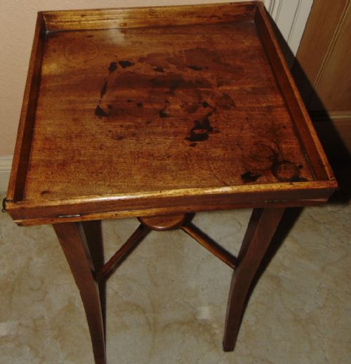 SCOTTISH GEORGIAN MAHOGANY BEDSIDE TABLE CIRCA 1800 - ADDITIONAL PHOTO 3