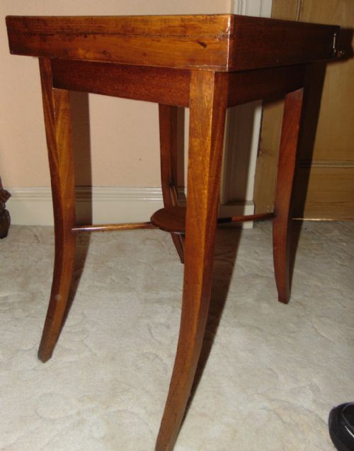 SCOTTISH GEORGIAN MAHOGANY BEDSIDE TABLE CIRCA 1800 - ADDITIONAL PHOTO 4