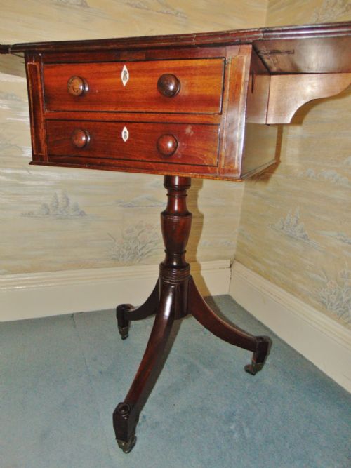 SCOTTUSH GEORGIAN MAHOGANY DROP FLAP TABLE CIRCA 1810 - ADDITIONAL PHOTO 2