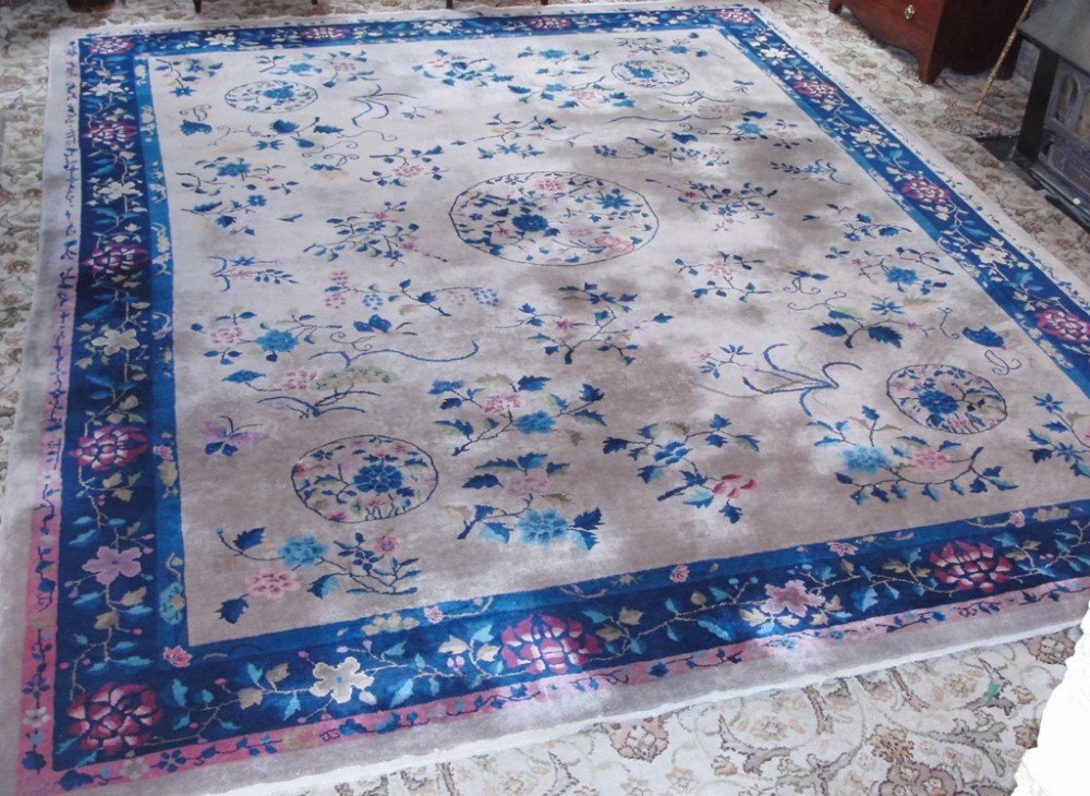 Antique Chinese large carpet. Circa 1910