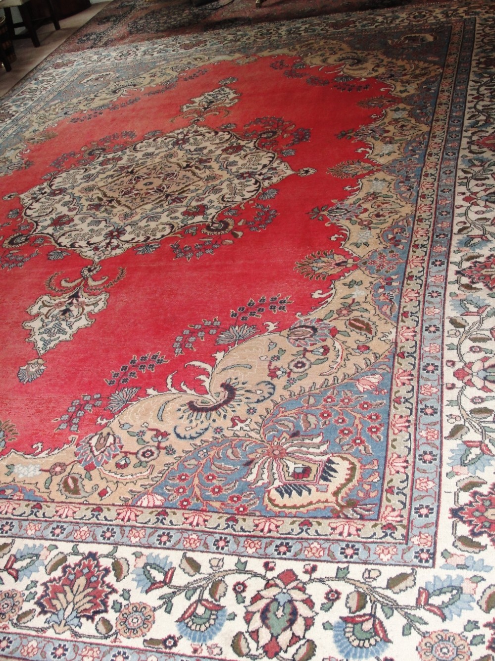 Huge Persian Tabriz carpet. Circa 1920