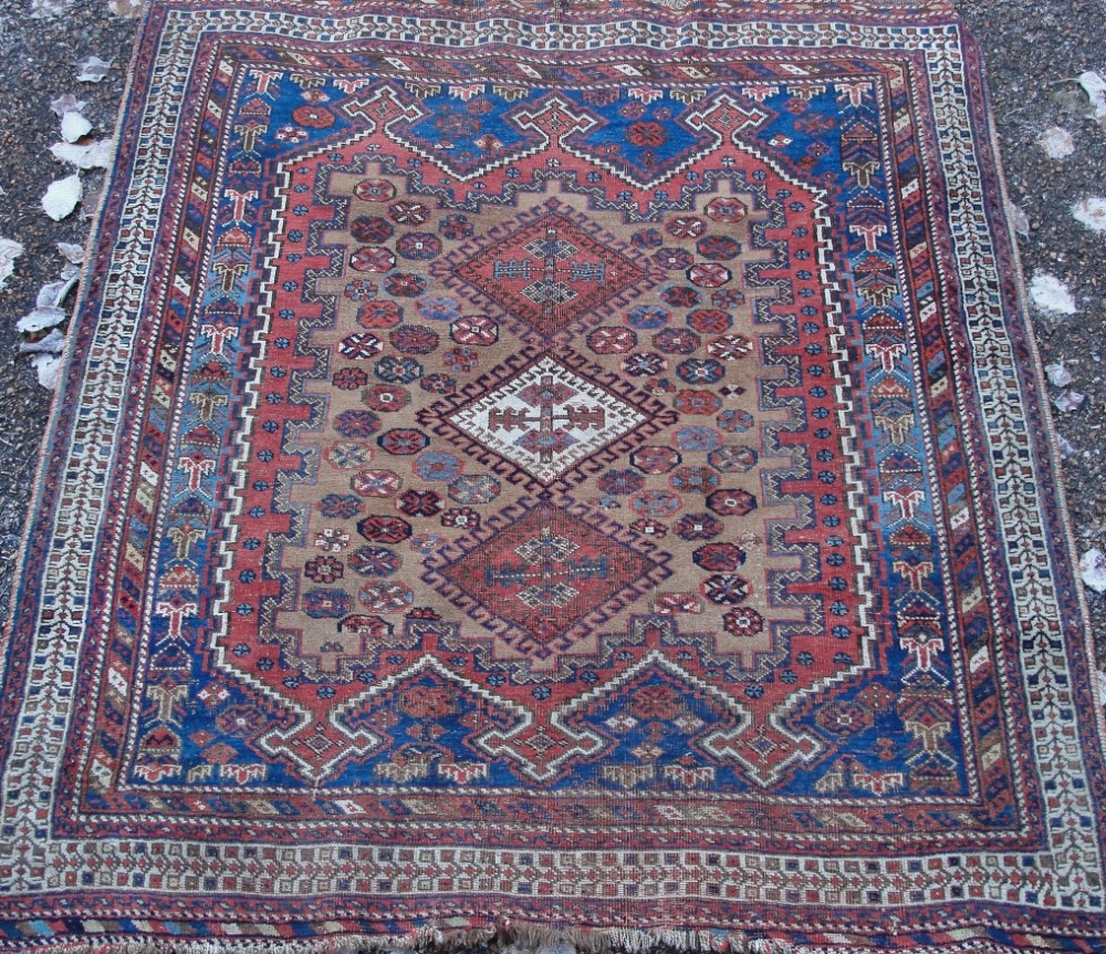 Antique Persian Quasquai rug. Circa 1890