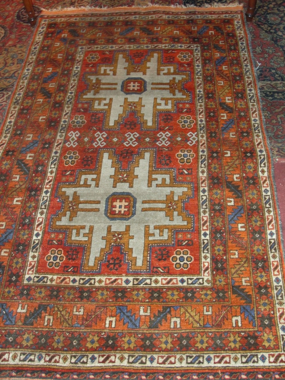 Antique Caucasian Leshgi rug. Circa 1910