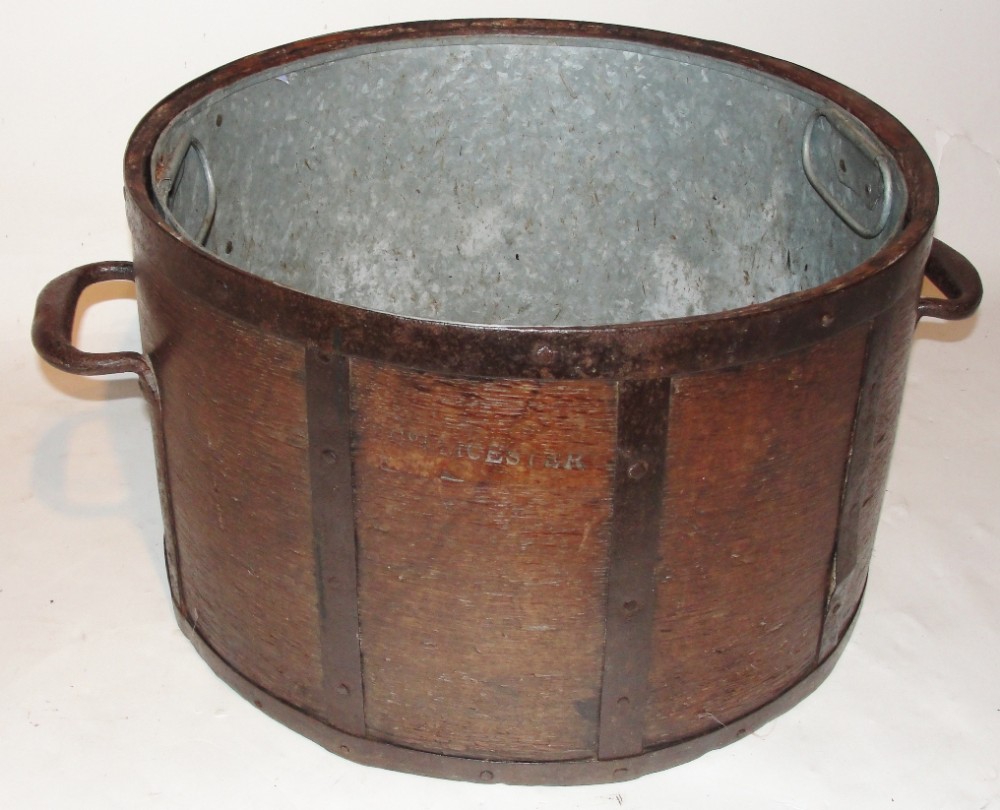 Georgian oak bushel measure. Circa 1820