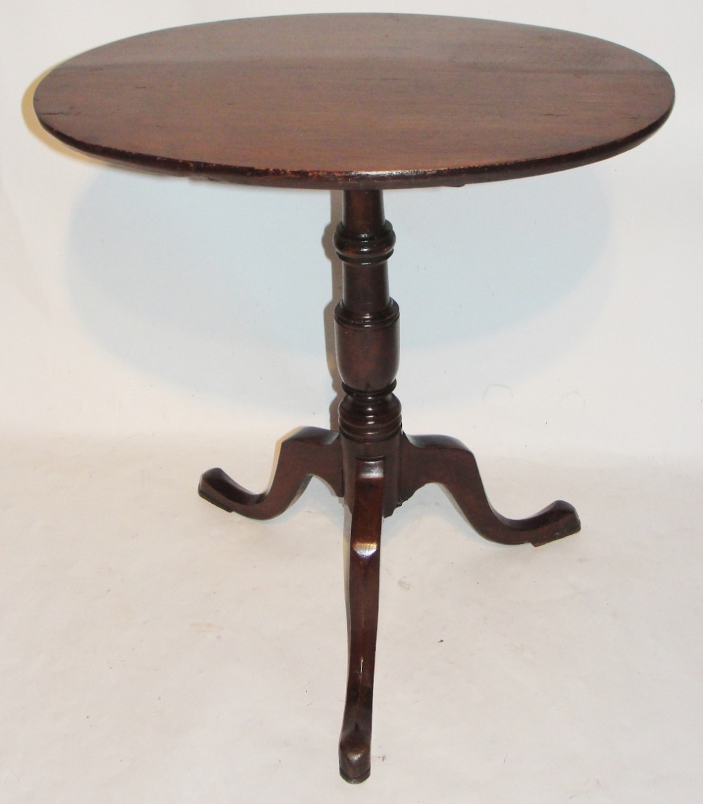 Georgian oak tripod table. Circa 1770