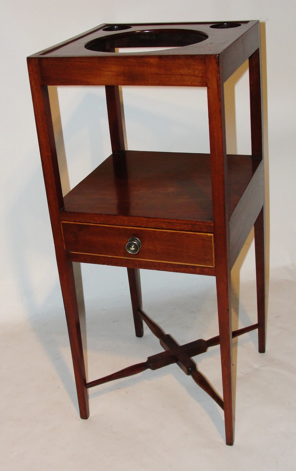 Georgian mahogany square washstand. Circa 1800