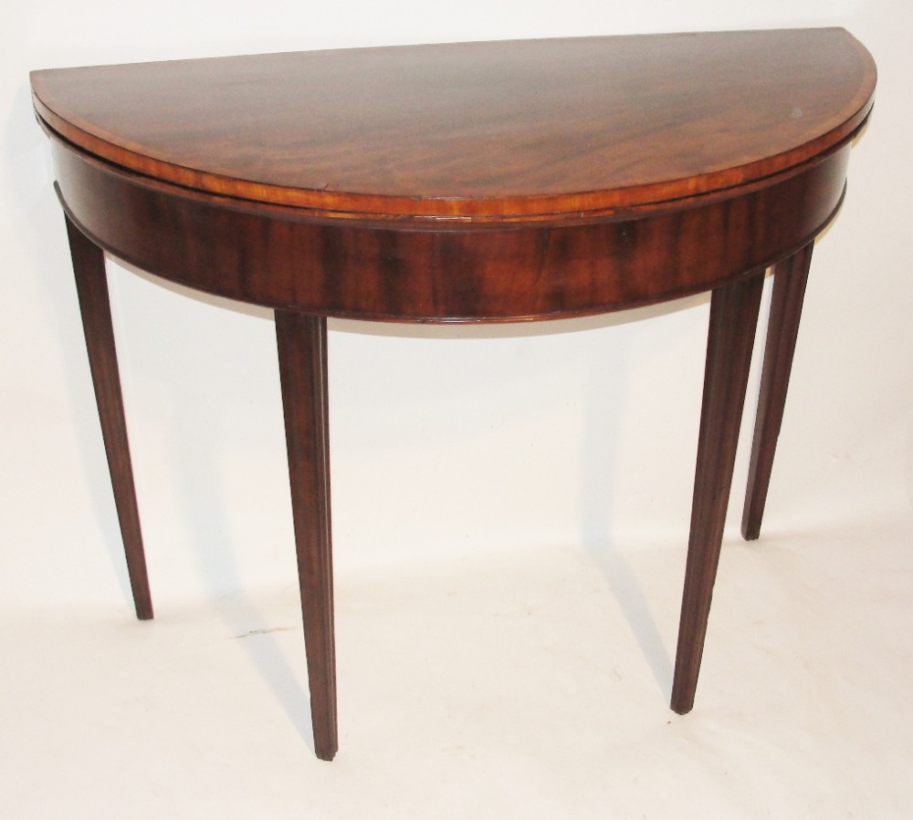 Scottish Georgian mahogany card table. Circa 1790