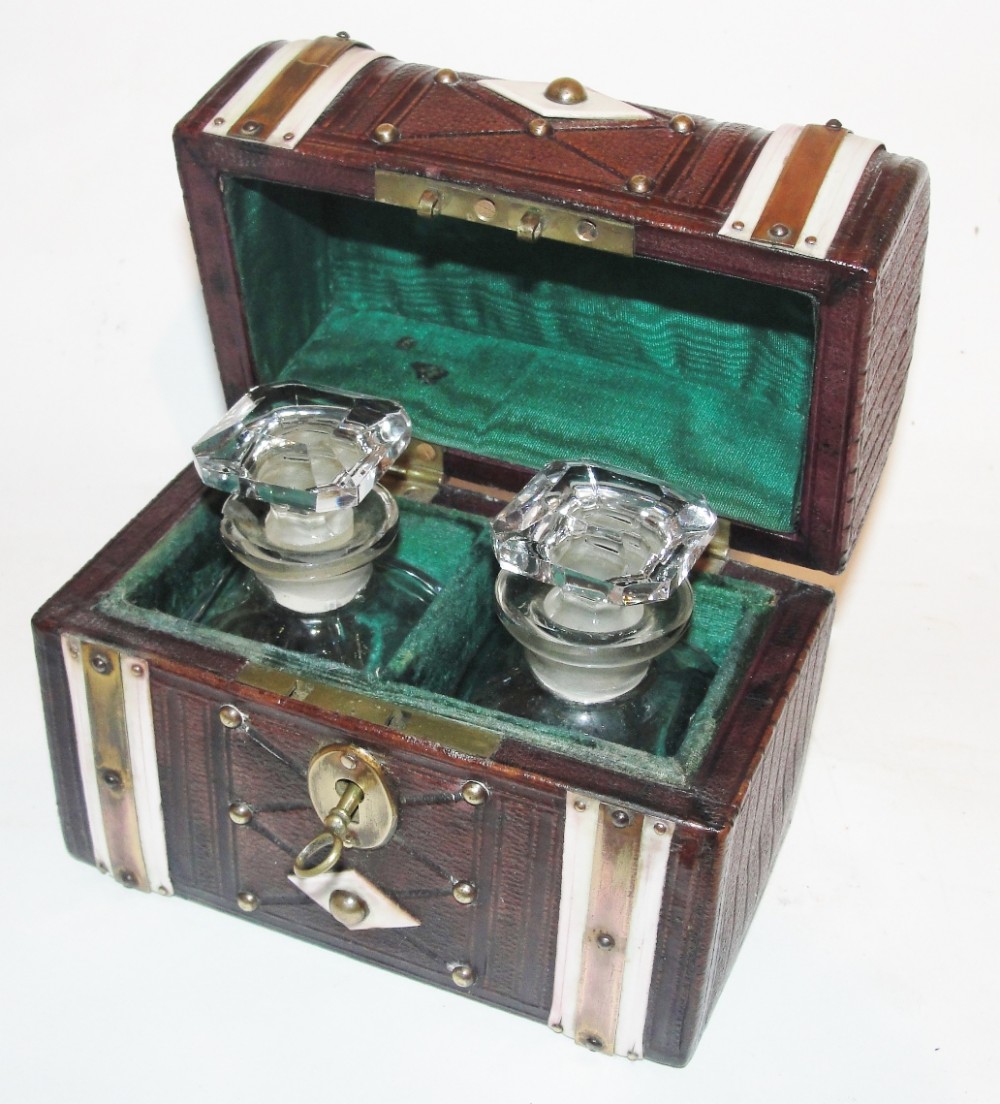 Edwardian scent bottle box. Circa 1905