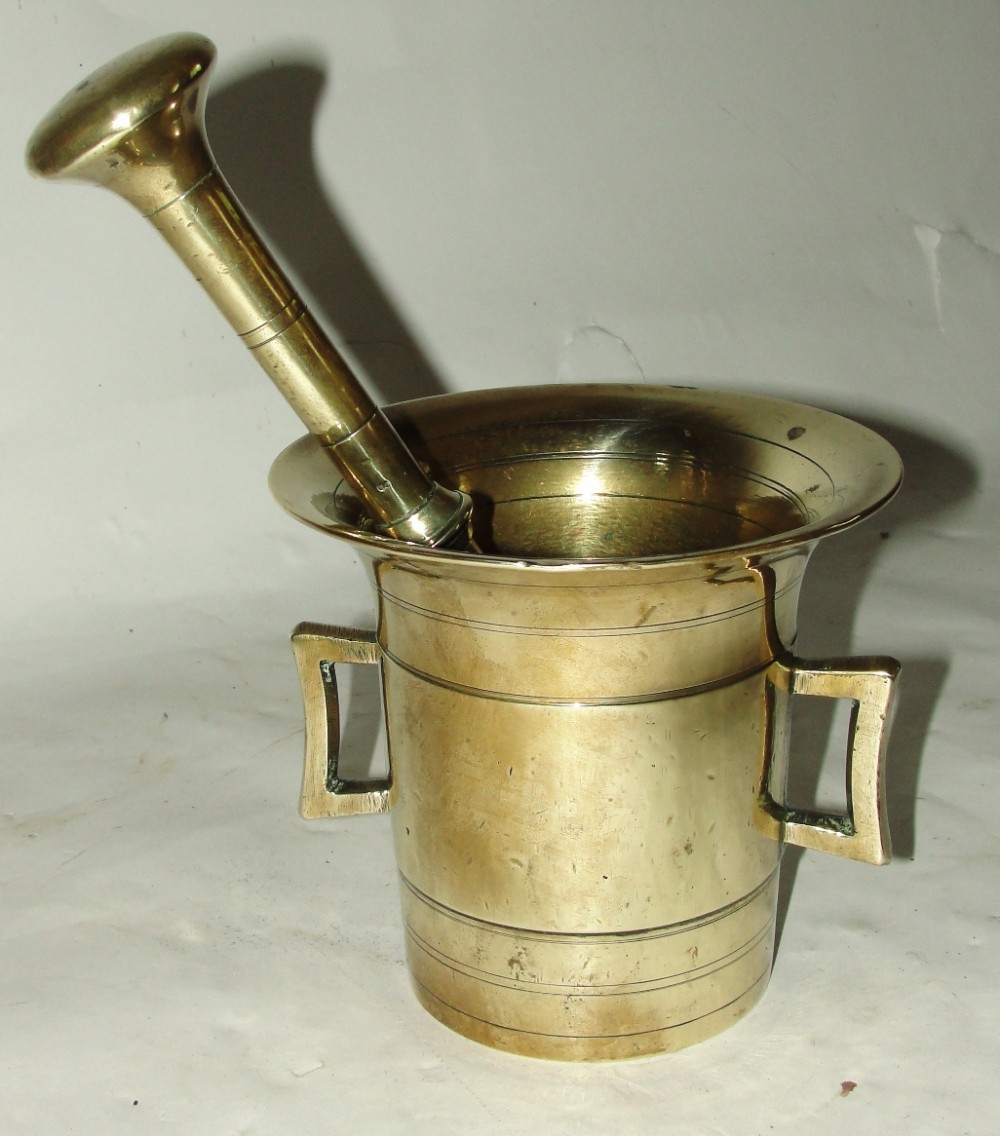 Georgian bell metal pestle & mortar. Circa 1760