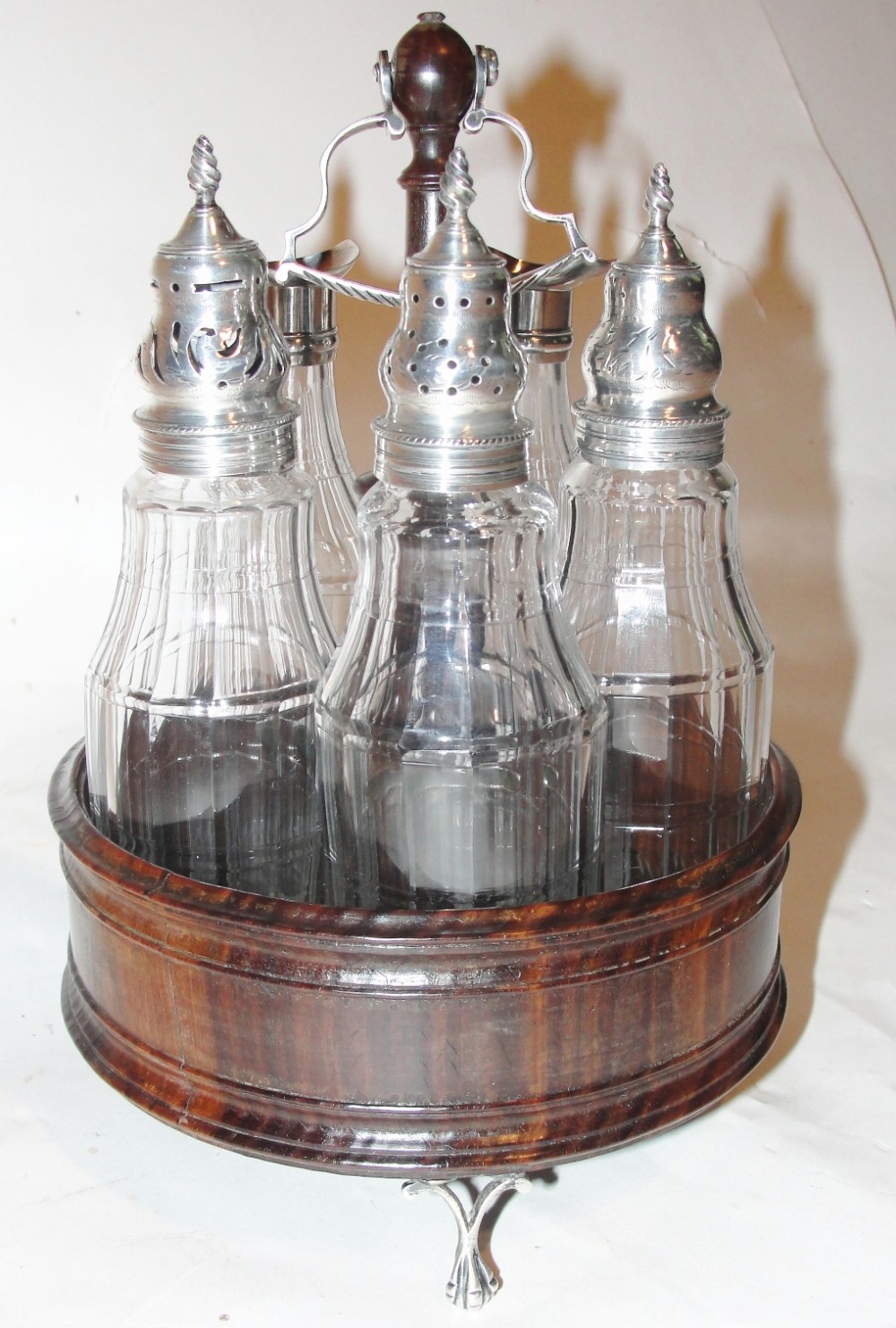 Regency gonzalis alves cruet stand. Silver mounted bottles. Circa 1810