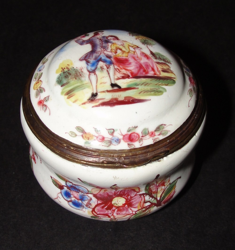Georgian Bilston enamel patch box. Circa 1780