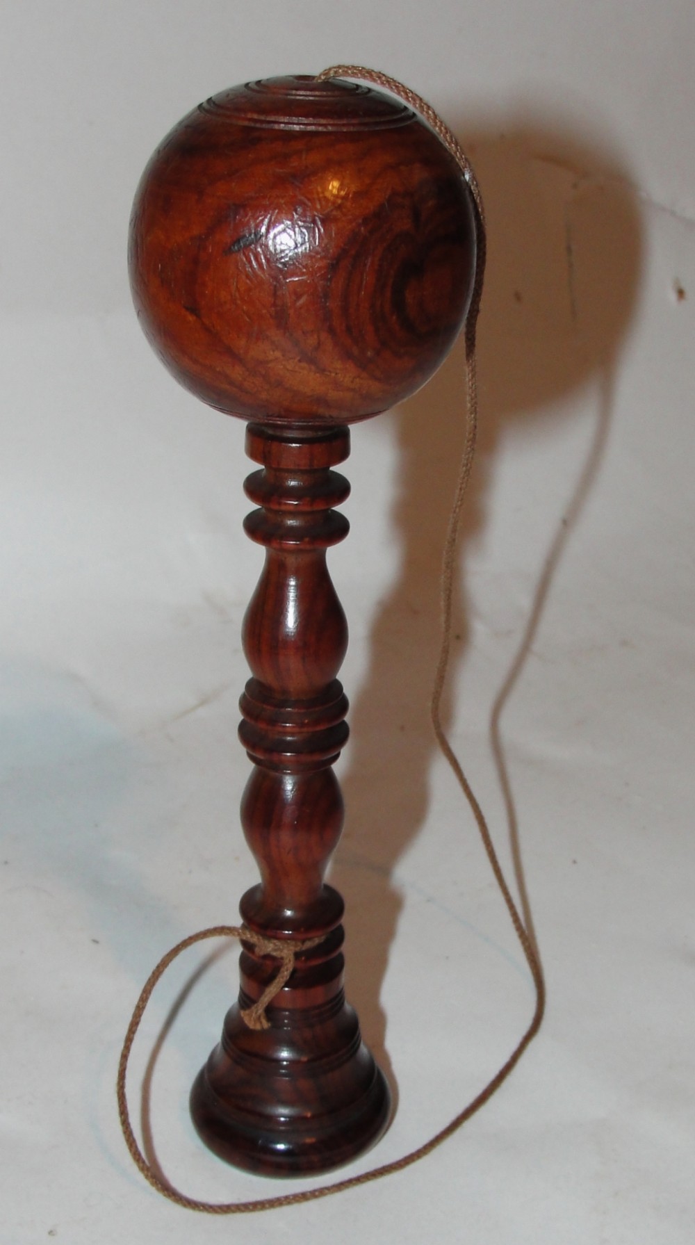 Georgian lignum bilboquet. Circa 1810