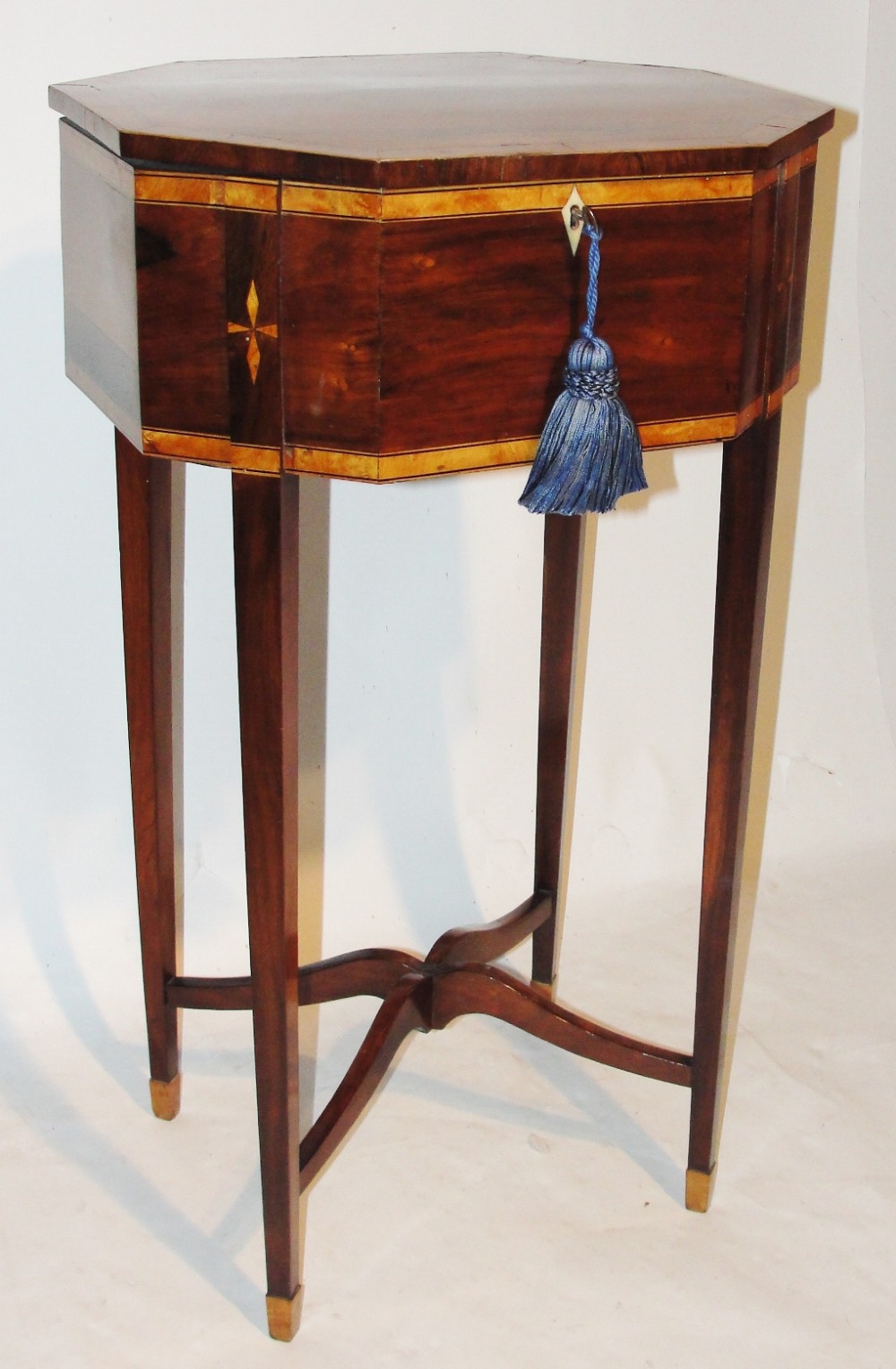 Regency rosewood sewing table. Circa 1815